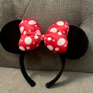 Disneyland Minnie Mouse Ears